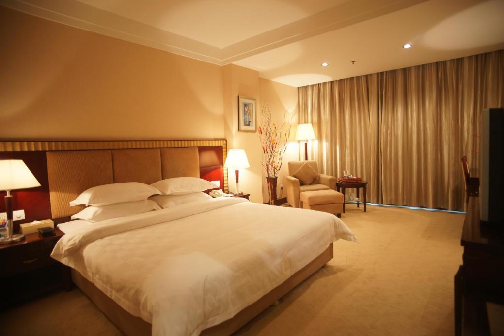 Jun Hao Hotel Dongguan  Exterior photo