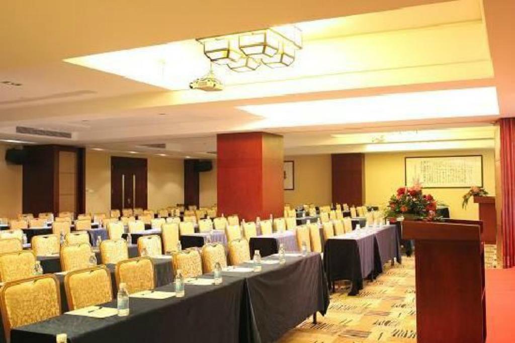 Jun Hao Hotel Dongguan  Exterior photo