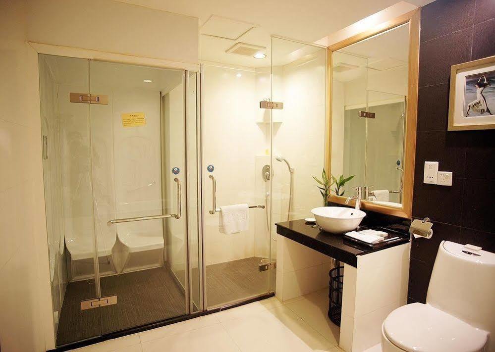 Jun Hao Hotel Dongguan  Exterior photo