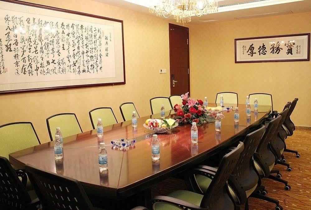 Jun Hao Hotel Dongguan  Exterior photo